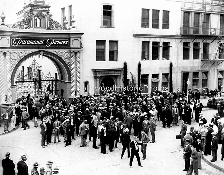 Paramount Studios 1939 Casting call for The Spoilers wm rs.jpg
